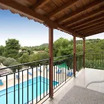شقة فندقية Alissia 3*