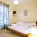 Alissia 3*
