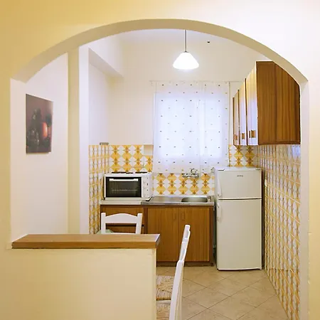 Ξενοδοχείο με διαμερίσματα Alissia Κουκουναριές